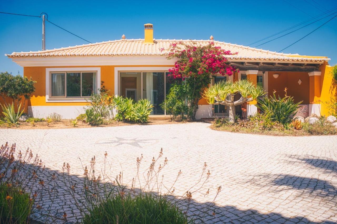 Moonshine Guest House With Private Studios And Private Cottage Lagos Exterior photo